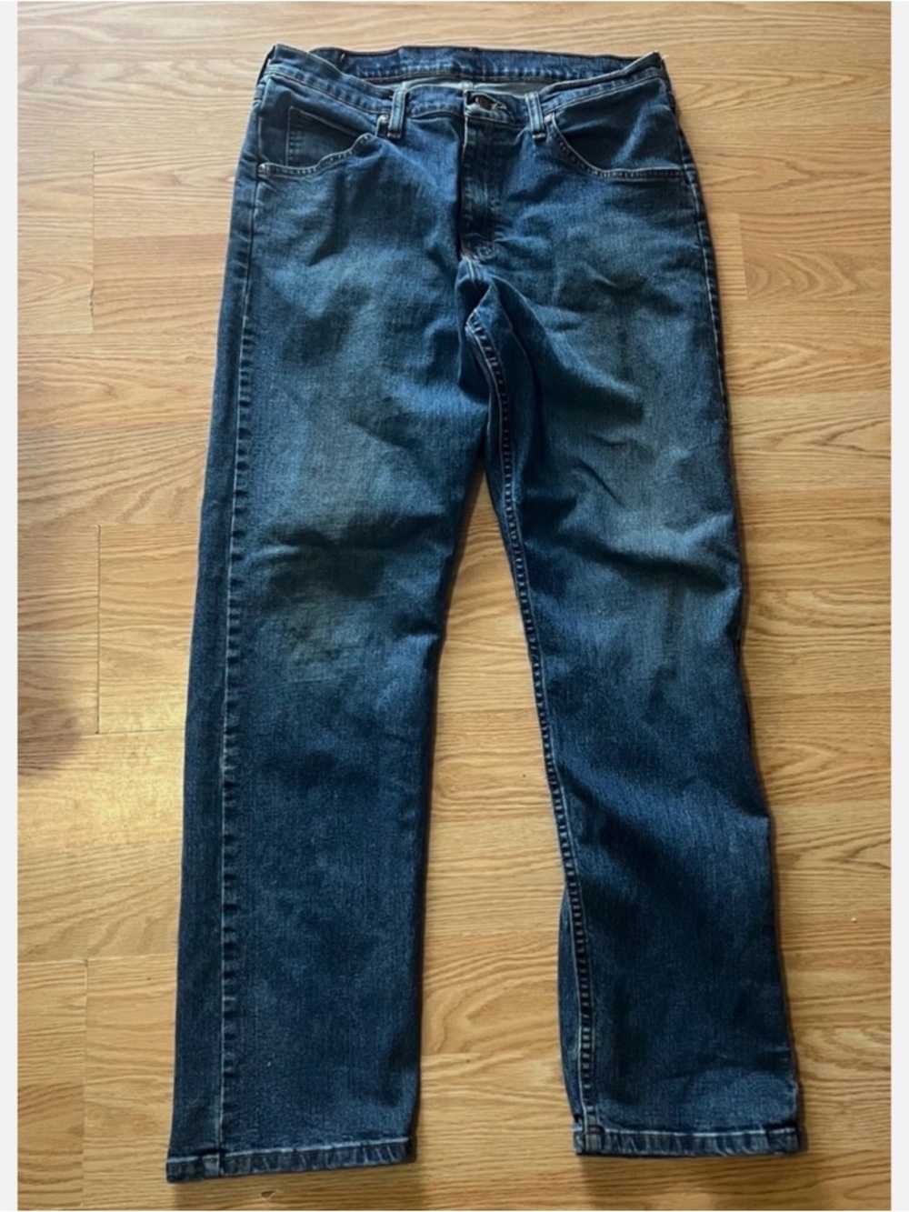 Wrangler Jeans Mens 32X32 Blue Denim Relaxed Fit Jeans